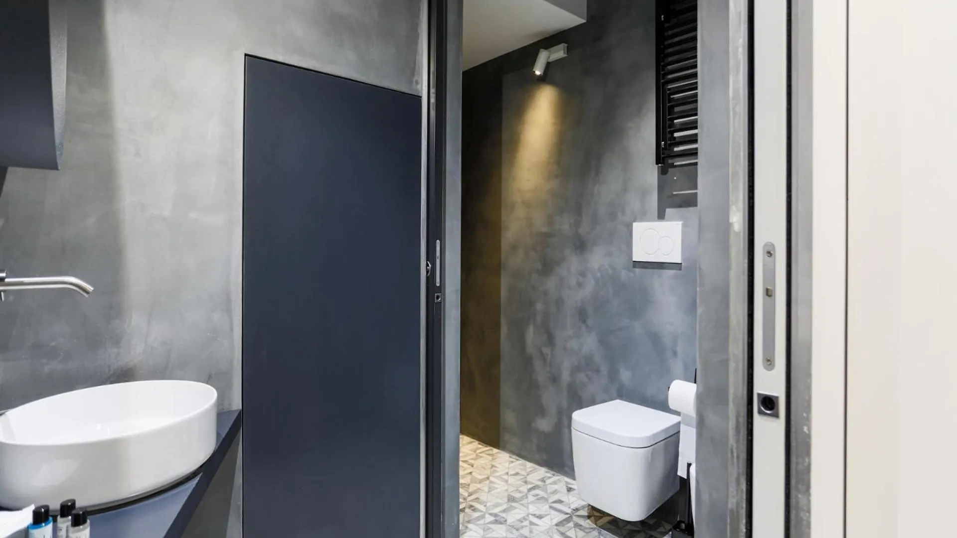 Tetodonpa - Suite Near Duomo Milano Daire