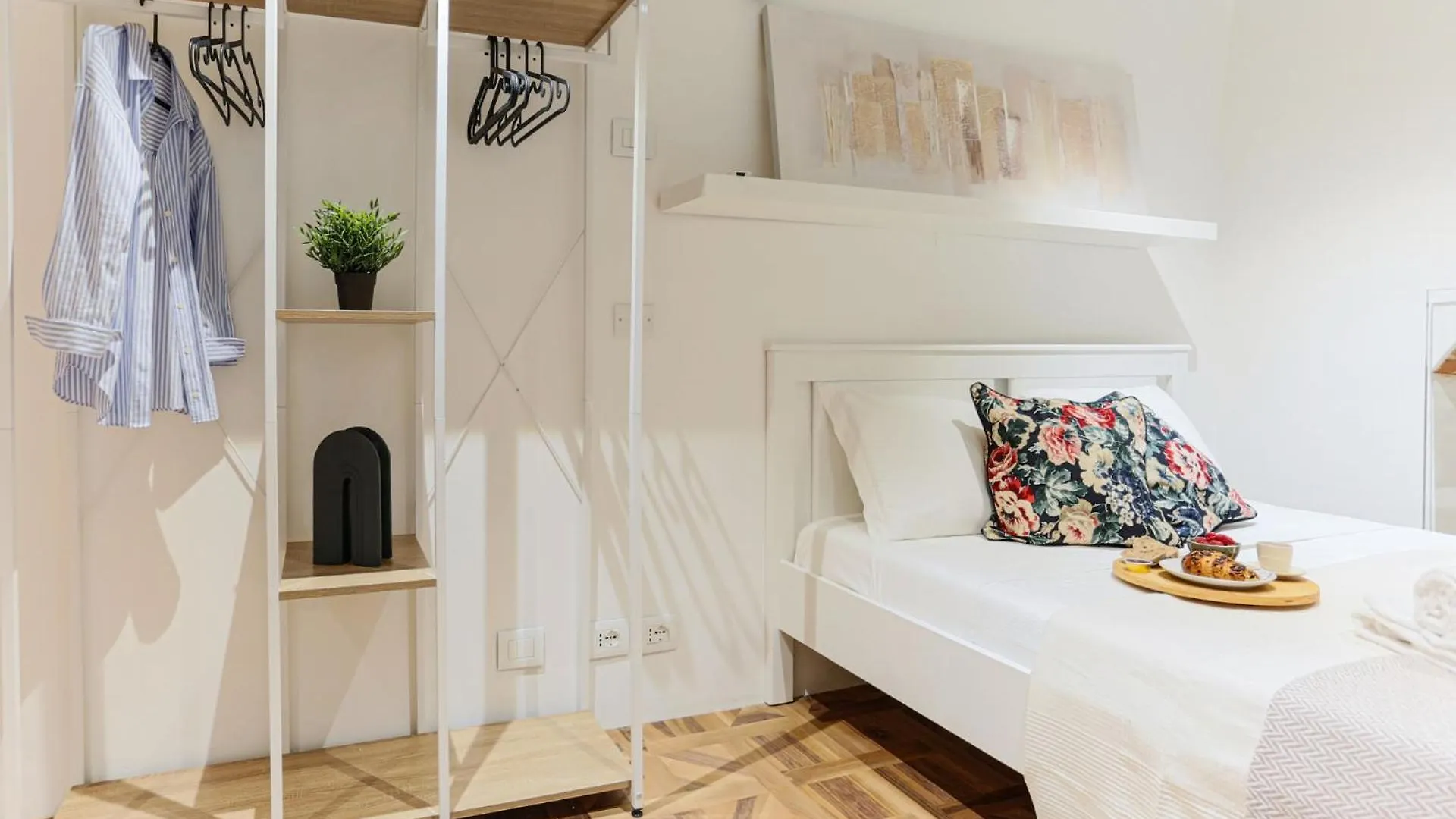 Tetodonpa - Suite Near Duomo Milano 0*,  İtalya
